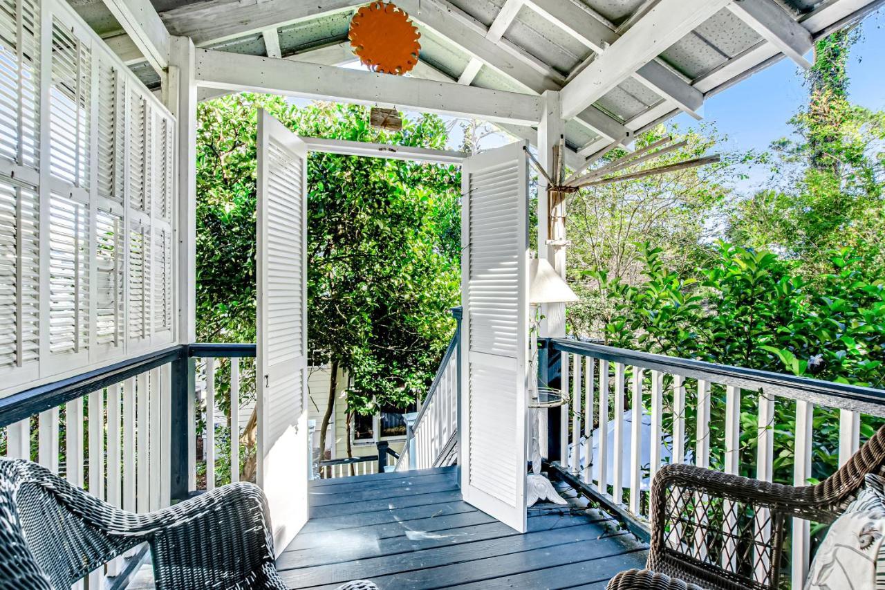 Baby Breezy Tree House Ξενοδοχείο Demere Park Εξωτερικό φωτογραφία